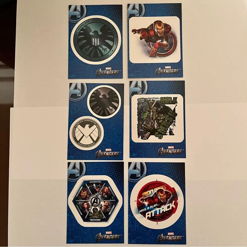 Upper Deck Marvel 2012 The Avengers Assemble trading cards stickers